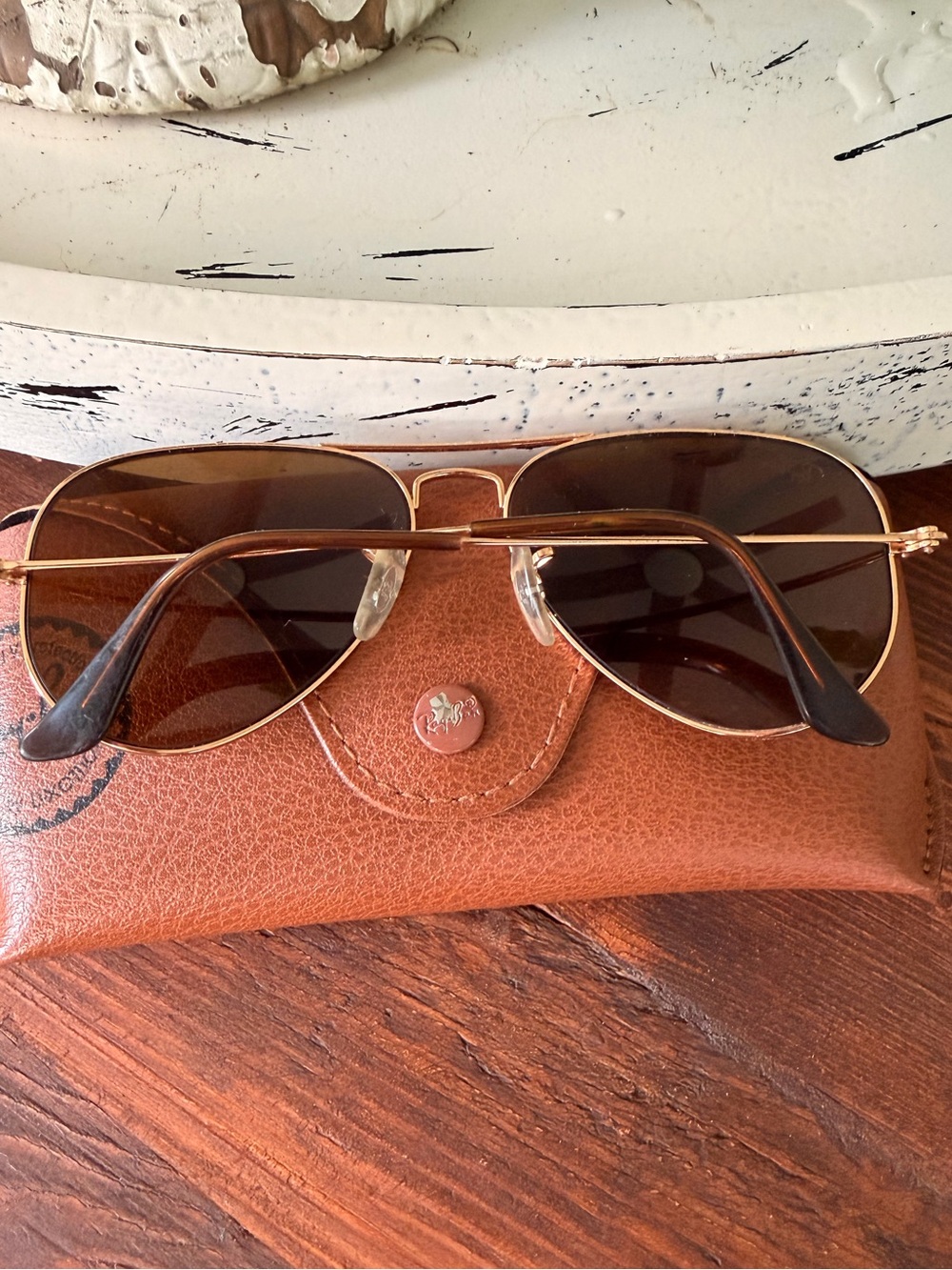 Ray-Ban Aviator unisex Sunglasses — Gold Frame, Brown Lenses - Picture 4 of 6